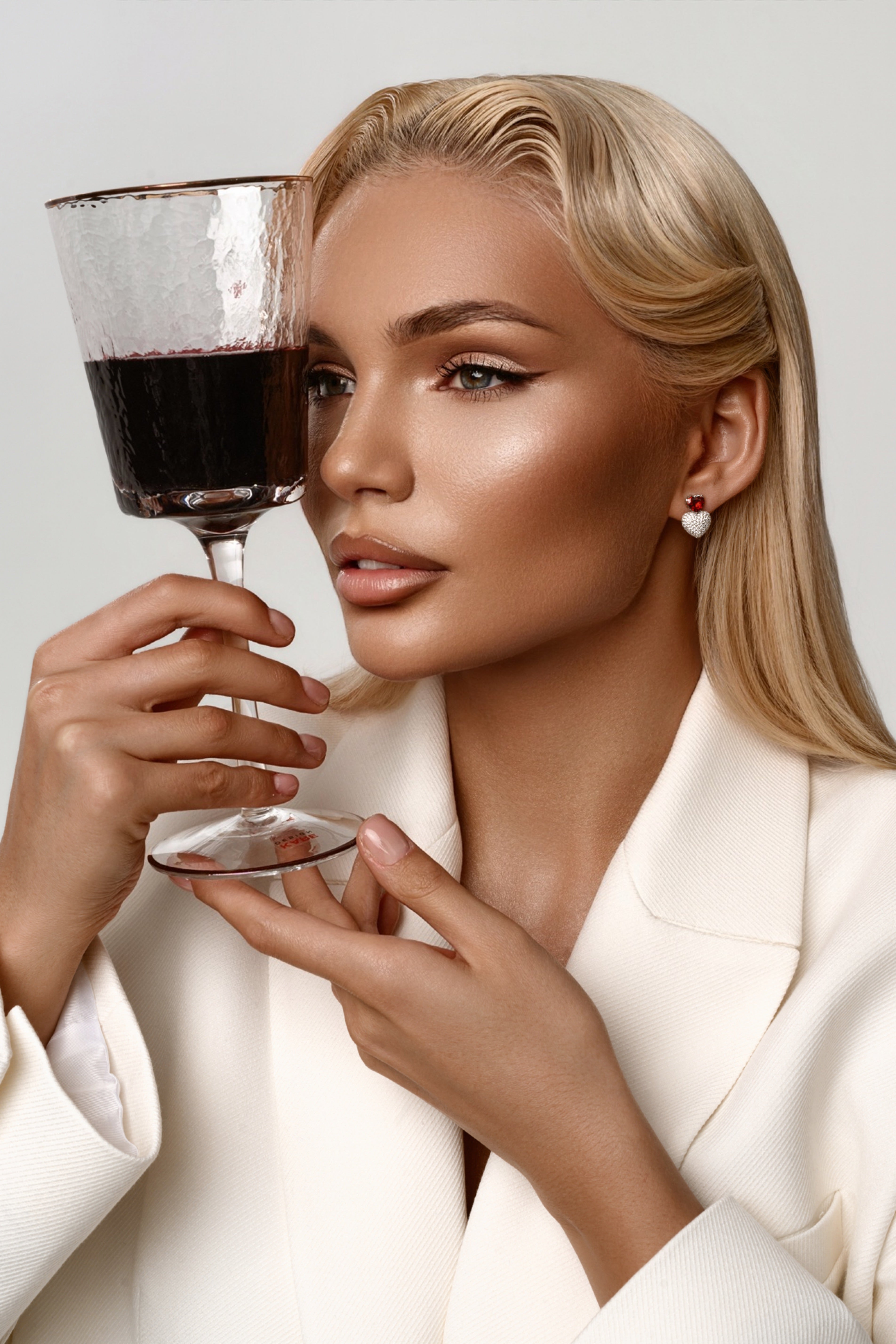 Queen of Hearts Earrings