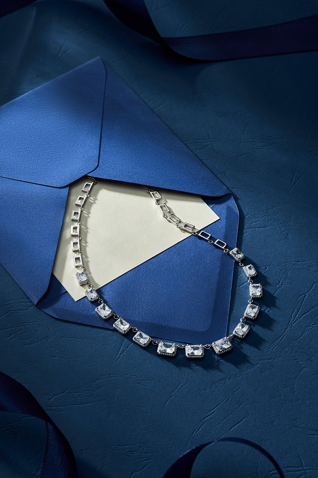 Night Gala Necklace